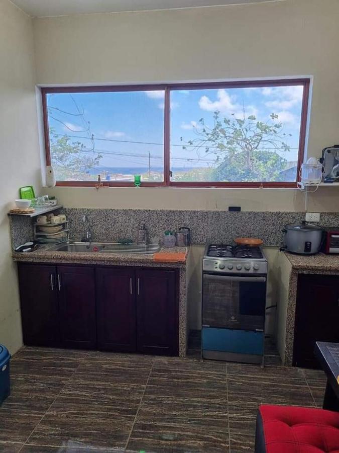 La Casa De Amelia Apartment Puerto Baquerizo Moreno Luaran gambar