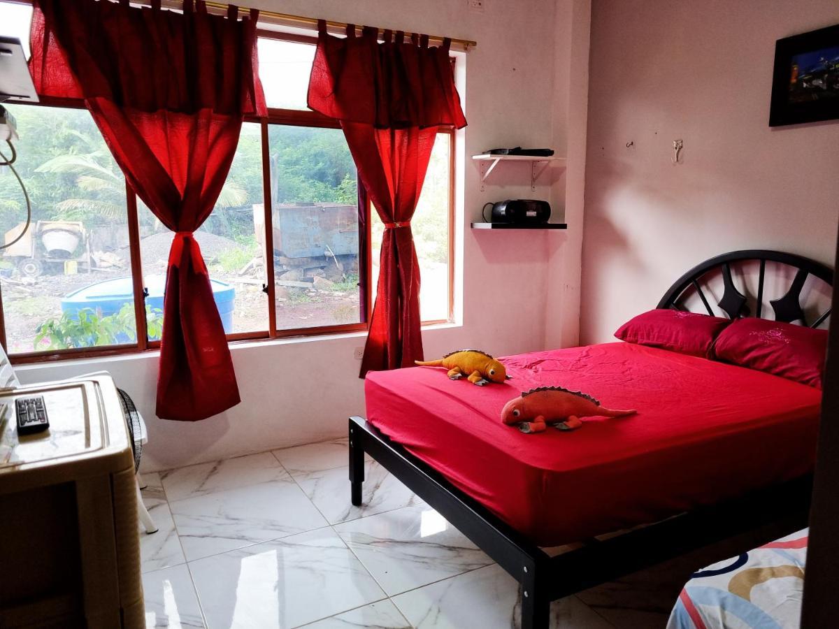 La Casa De Amelia Apartment Puerto Baquerizo Moreno Luaran gambar